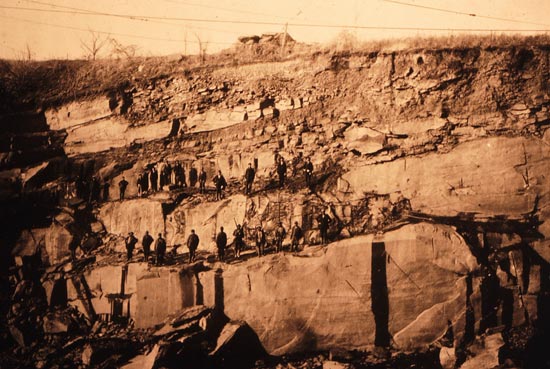 SenecaQuarry1890s_550